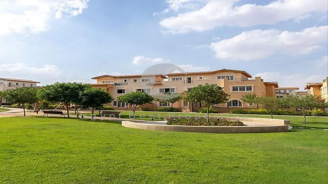 hydepark resale villa  prime location hot price