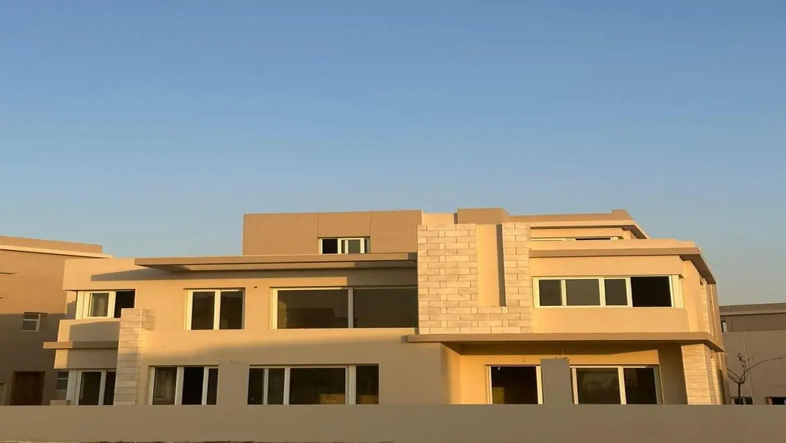 امتلك تاون هاوس ب تاوني ب مقدم ١٠٪ استلام فوري