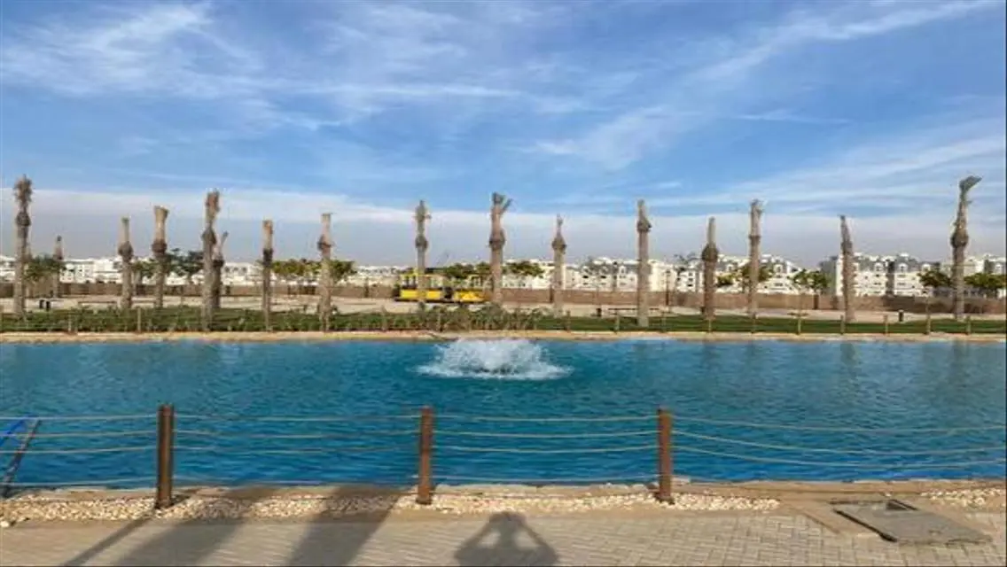 3 غرف متشطبه بمقدم 930 الف هايد بارك التجمع الخامس
