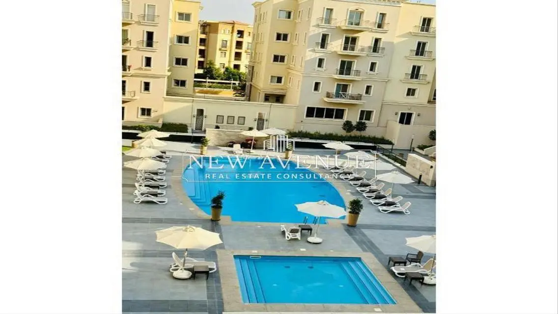 Apartment for sale in Mivida Boulevard great location