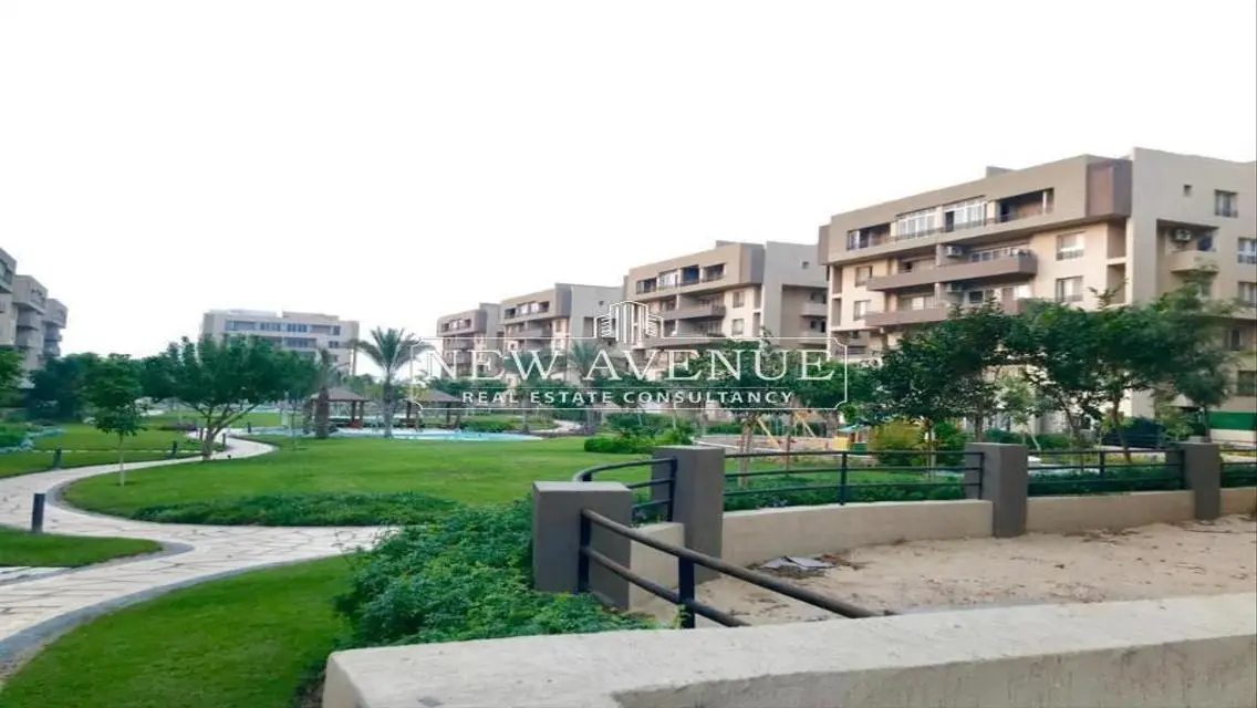 Semi finished Apartment Prime location in The Square