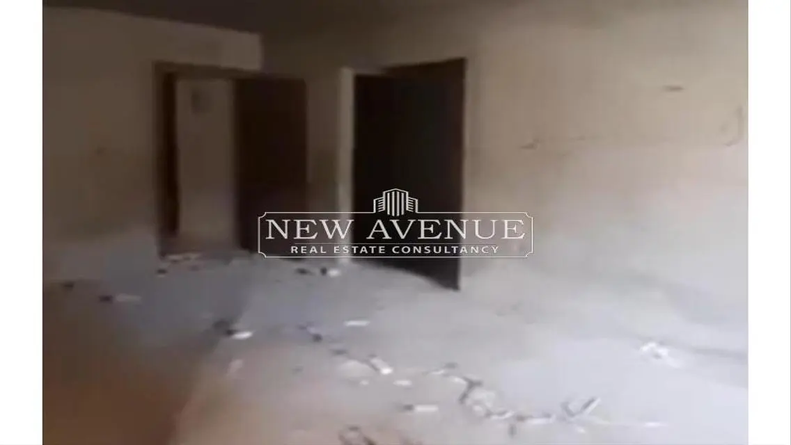 Semi finished Apartment Prime location in The Square