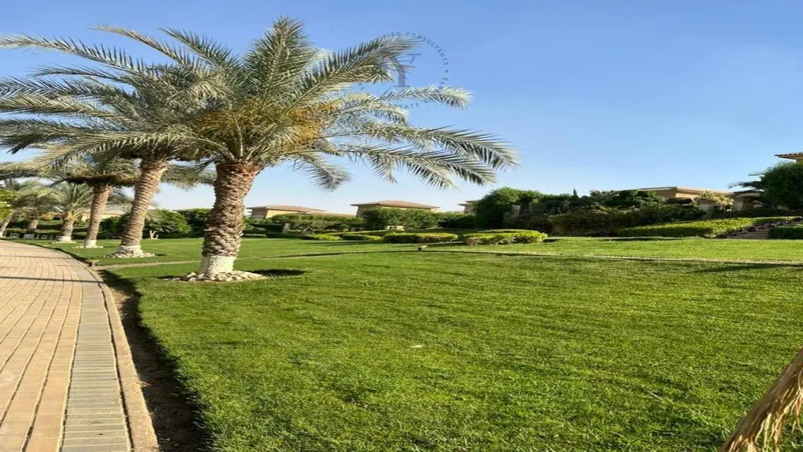داخل كمبوند ساكن بلكامل استلم شقتك بدون مقدم