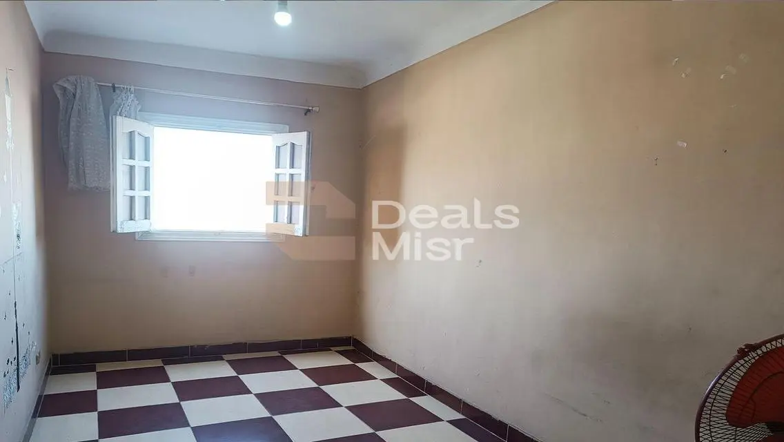 شقة سكنية للإيجار 130م – سموحة بجوار كوبري 14 مايو