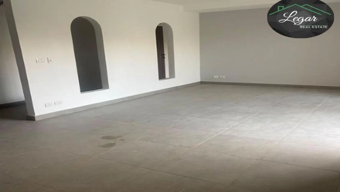 Luxury Apartment for Rent in Palm Park