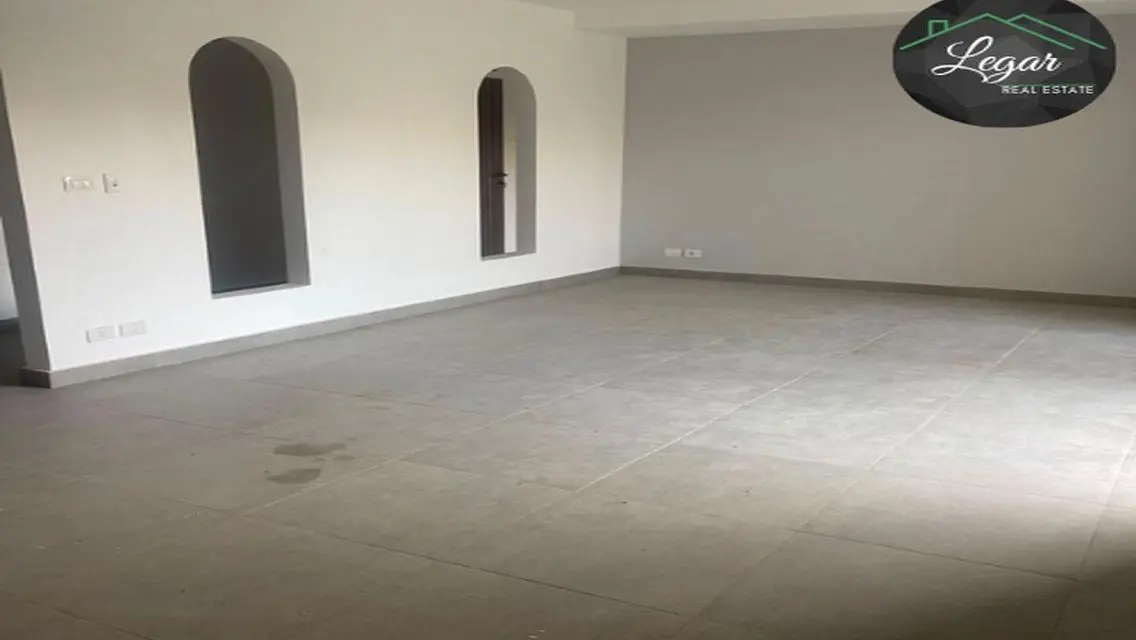 Luxury Apartment for Rent in Palm Park