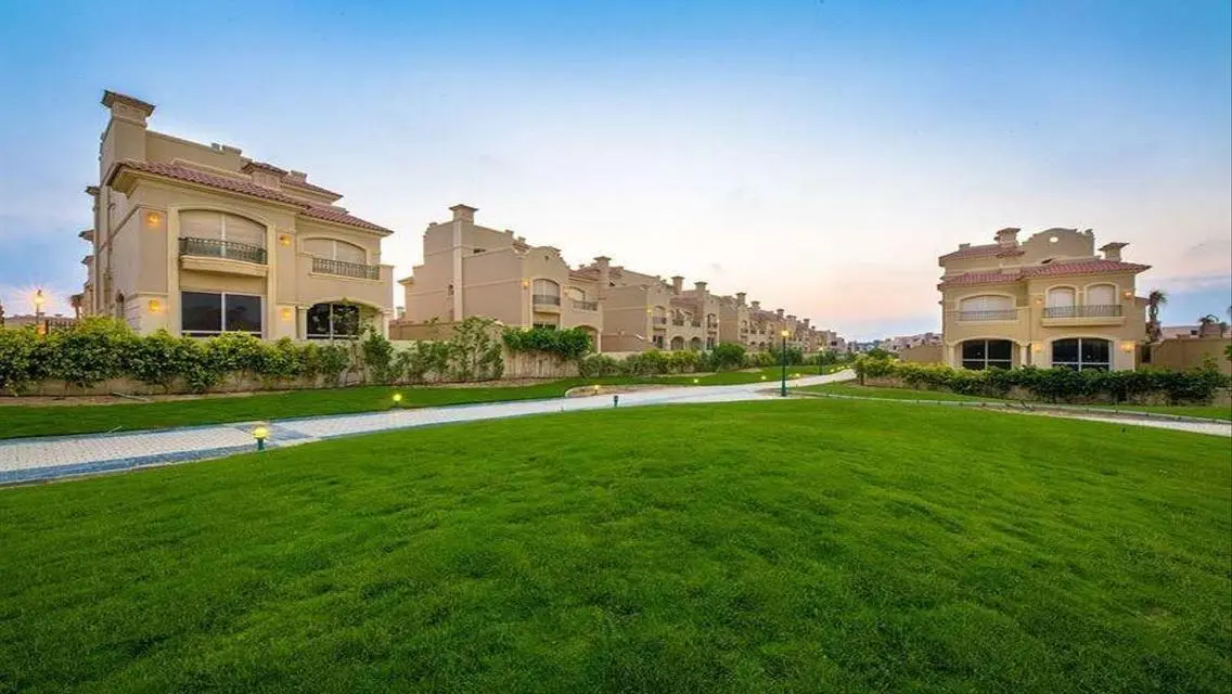 Townhouse for sale ELSherouq next to Madinaty