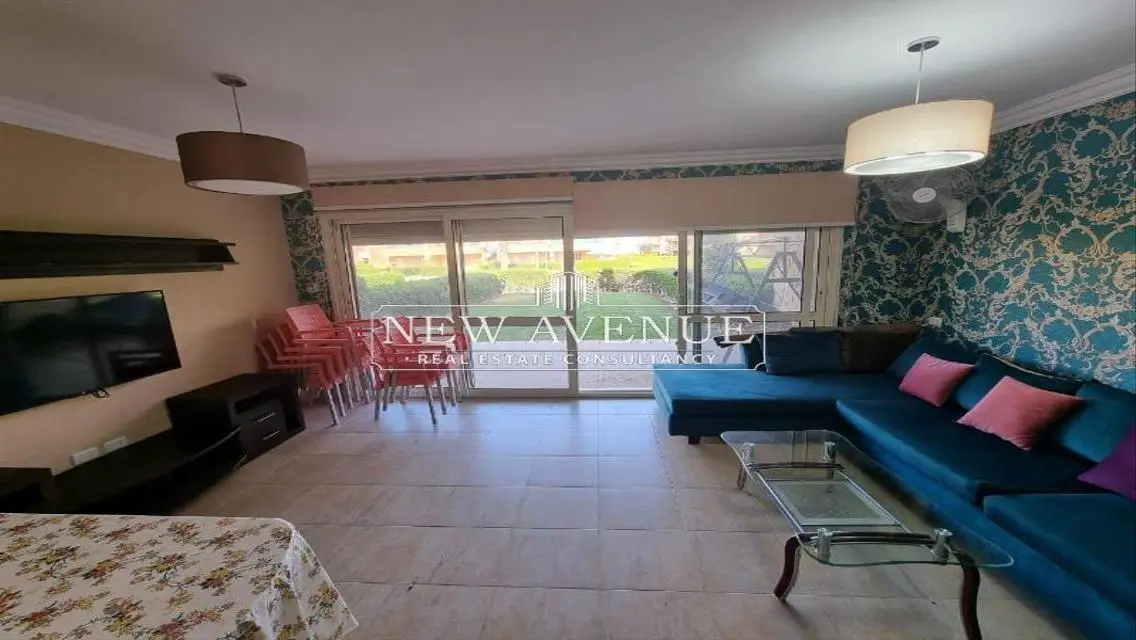 Ground chalet with garden fully furnished in blumar