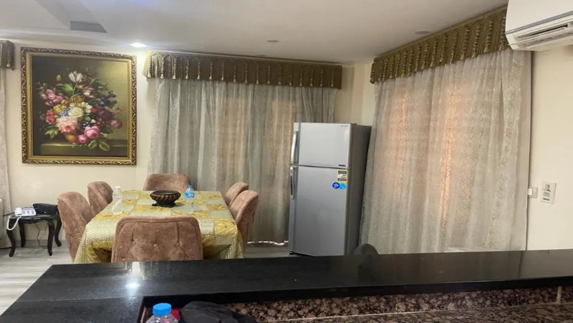 مفروش للايجار في الرحاب 90 متر 