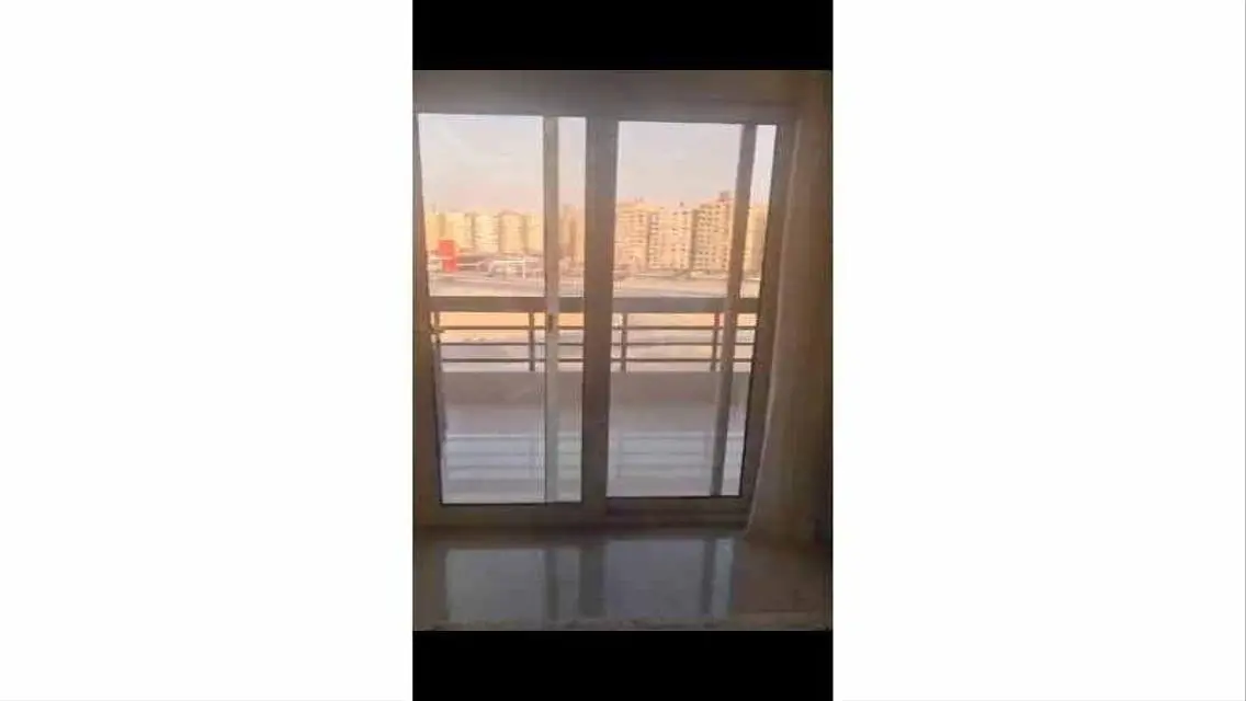 شقة للبيع في المعراج  فيو مفتوح على شارع الزهراء
