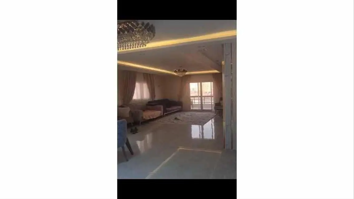 شقة للبيع في المعراج  فيو مفتوح على شارع الزهراء