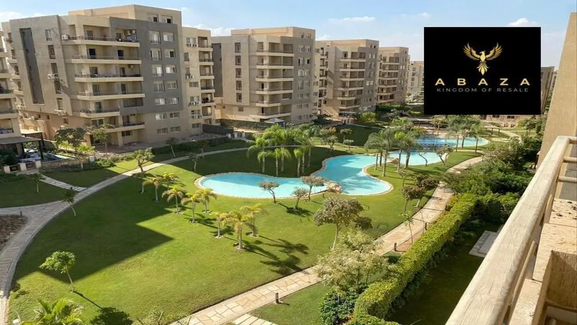 شقه للبيع في كمبوند ذا سكوير بالقاهرة الجديدة