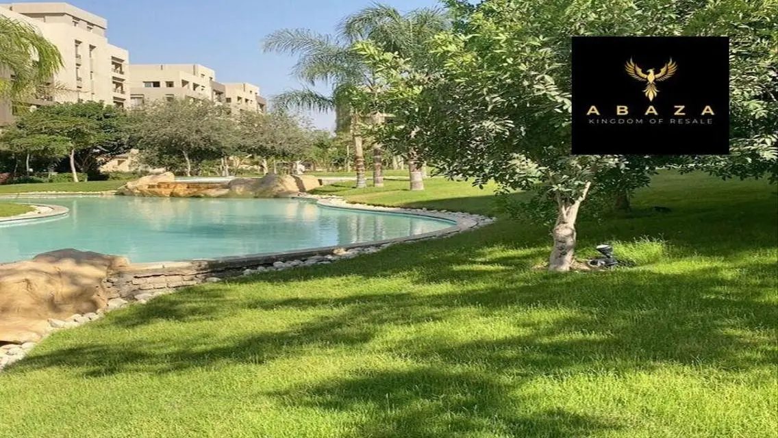 شقه للبيع في كمبوند ذا سكوير بالقاهرة الجديدة