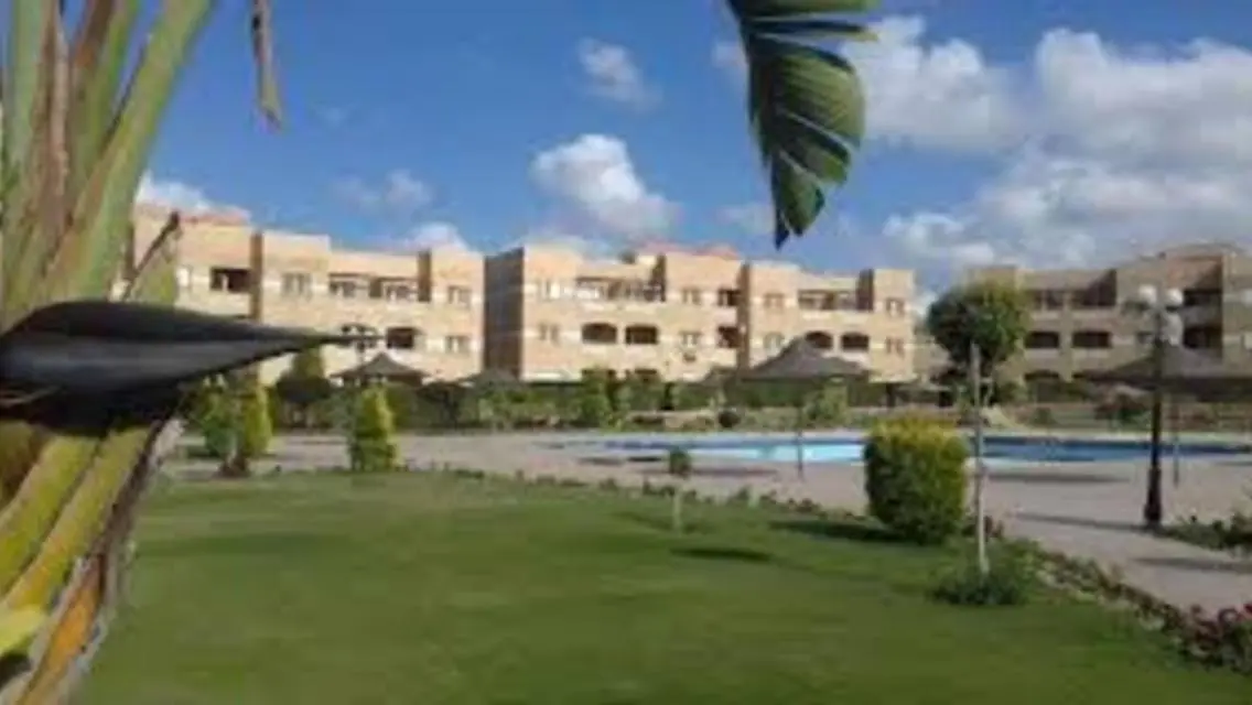 شاليه للبيع في مرسيليا بيتش 1