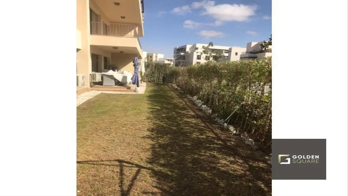 Exclusive Twin House for Sale in Marassi - Blanca