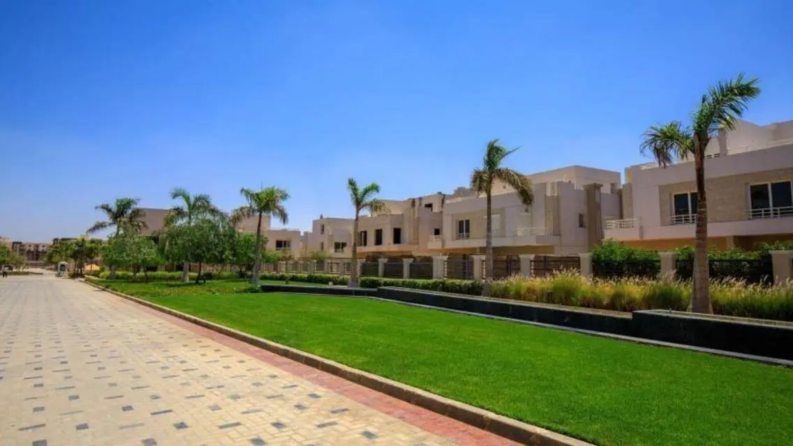 Last 6 bedroom villa for sale, immediate delivery