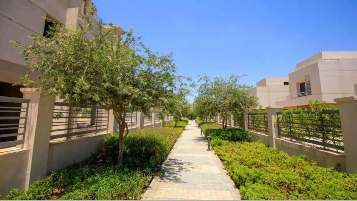 Last 6 bedroom villa for sale, immediate delivery