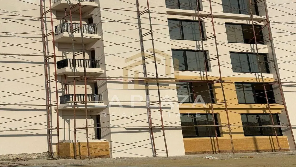 3 غرف متشطبه بجانب هايبر استلام2026 بمقدم 825الف