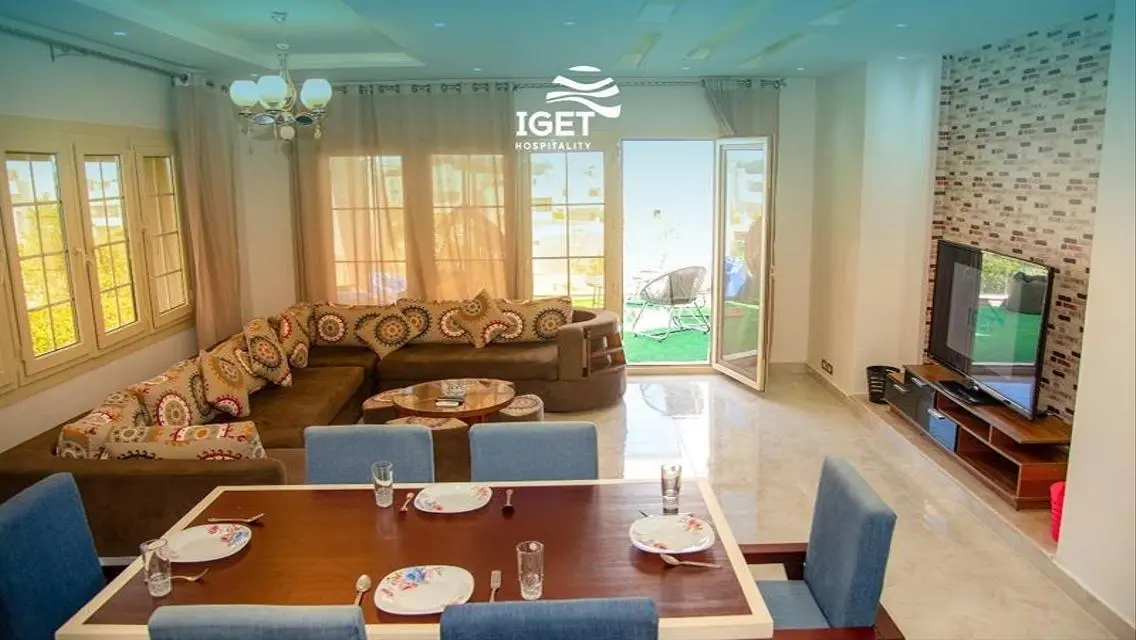 شاليه للايجار فى هاسيندا  باى بموقع مميز