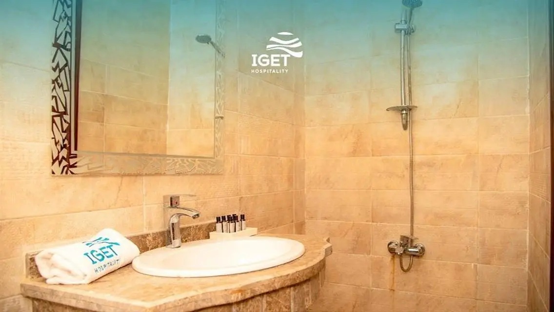 شاليه للايجار فى هاسيندا  باى بموقع مميز