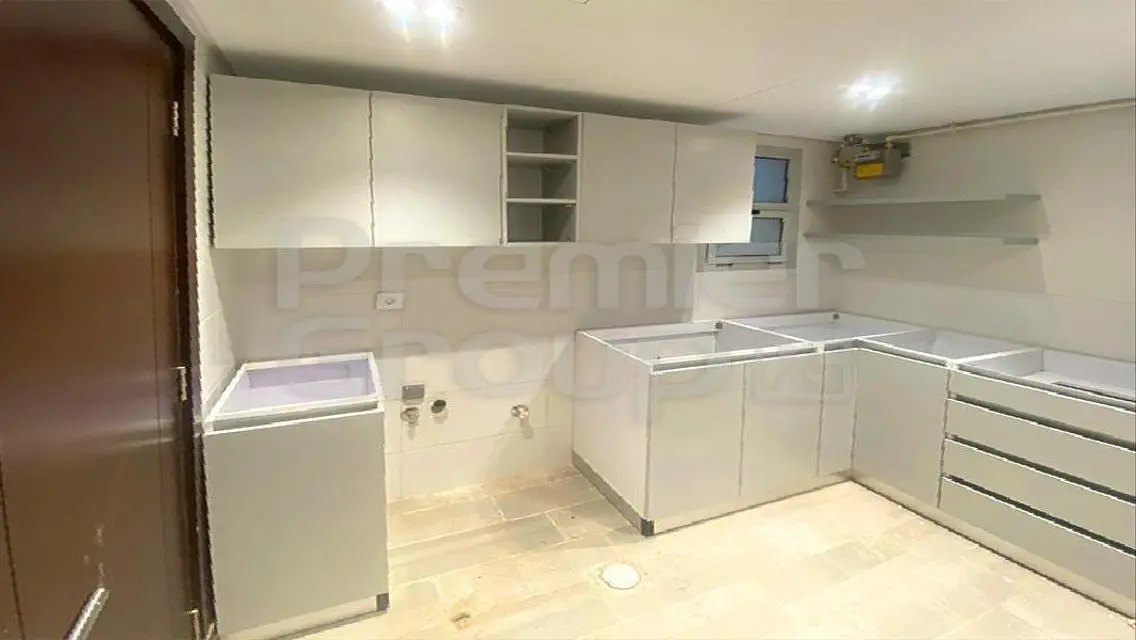Stunning 150sqm Apartment in a Quiet Area