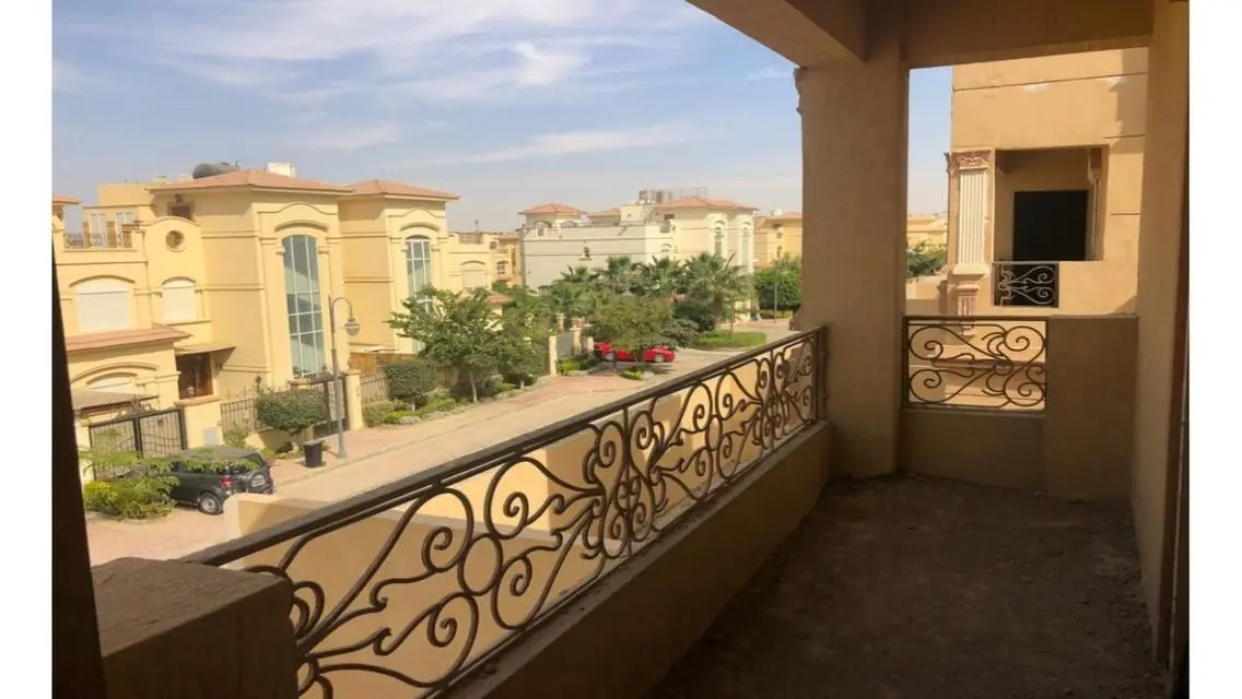 فيلا استلام فوري 600م للبيع في التجمع 