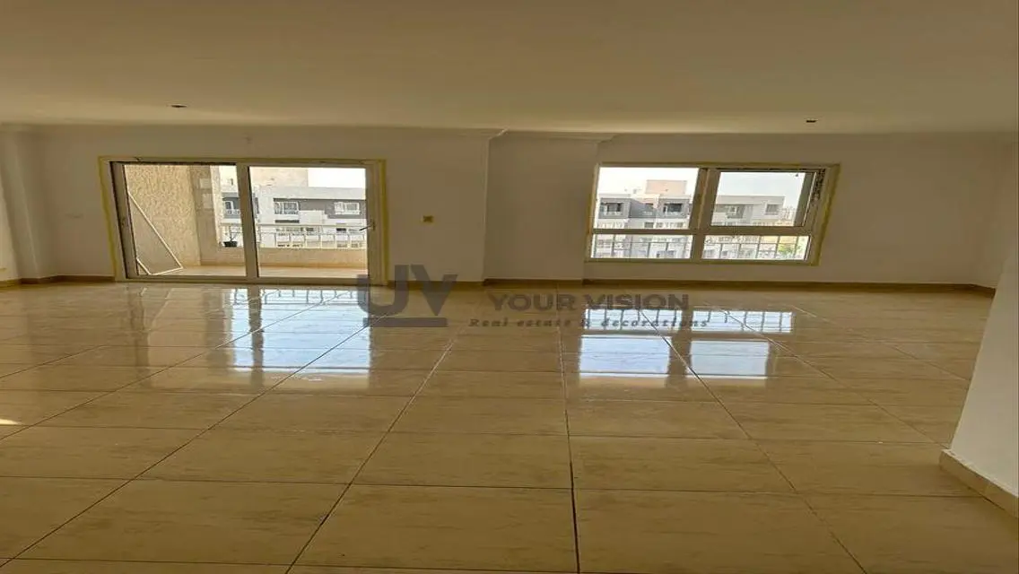 For rent in Madinaty View Garden 165 sqm B10