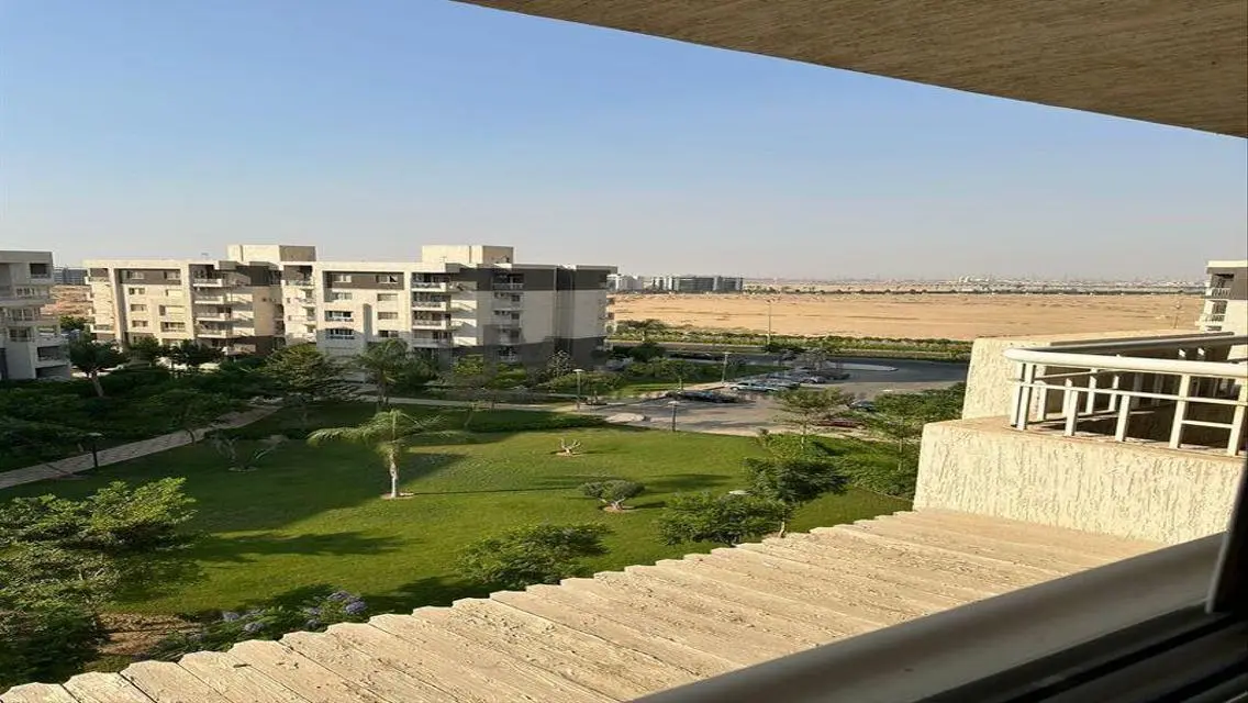 For rent in Madinaty View Garden 165 sqm B10