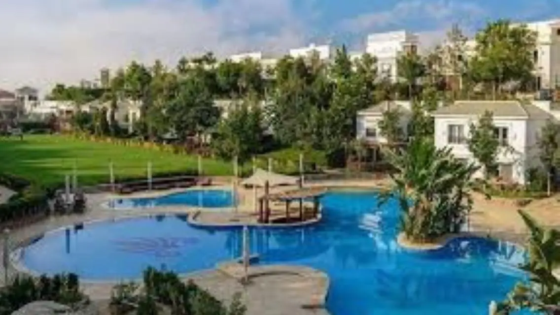 PRIME LOCATION PENTHOUSE-READY TO MOVE- MV OCTOBER