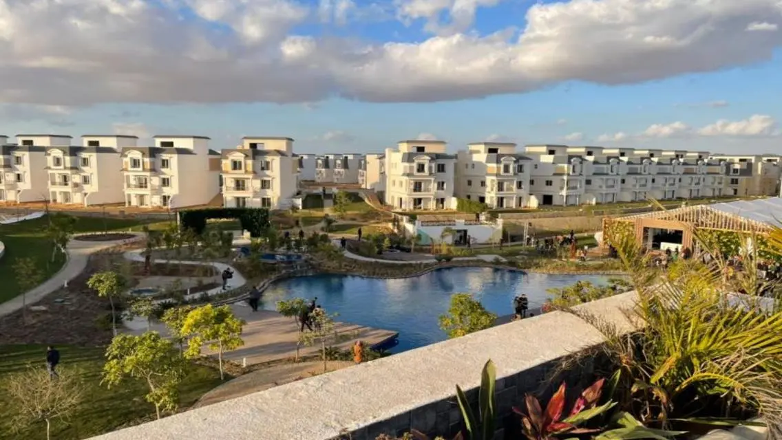 PRIME LOCATION PENTHOUSE-READY TO MOVE- MV OCTOBER