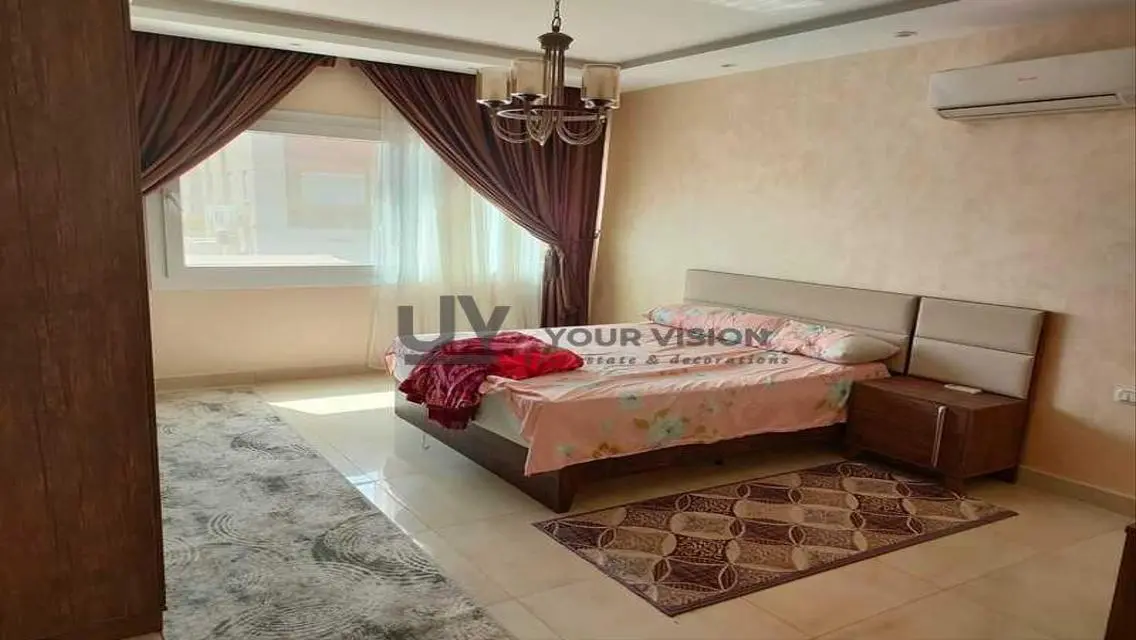 فيلا للايجار مفروشه ومكيفه بالكامل في مدينتي