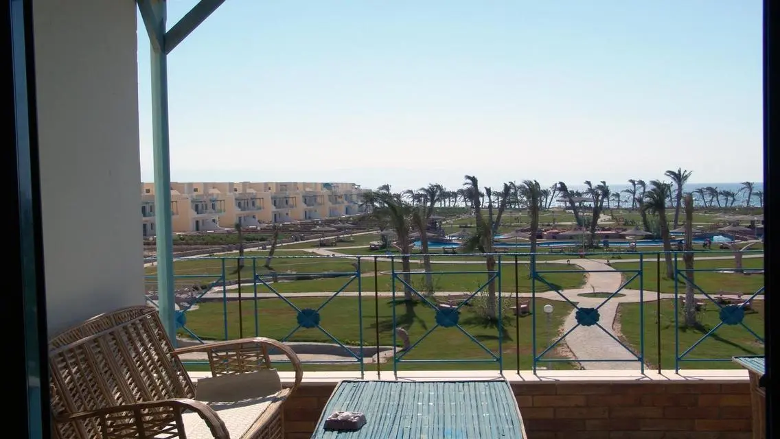 Riviera Beach-Ras Sadr with only 30% down payment