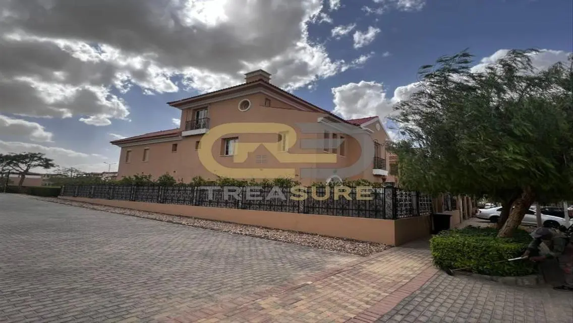 Standalone Villa for sale in Hyde Park Kitchen+ACs