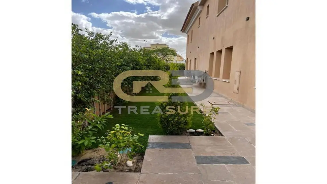 Standalone Villa for sale in Hyde Park Kitchen+ACs