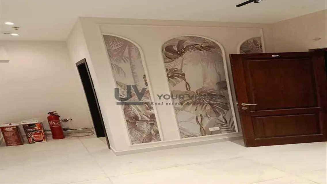 عياده للايجار بمدينتي تشطيبات سوبر لوكس والتكييفات