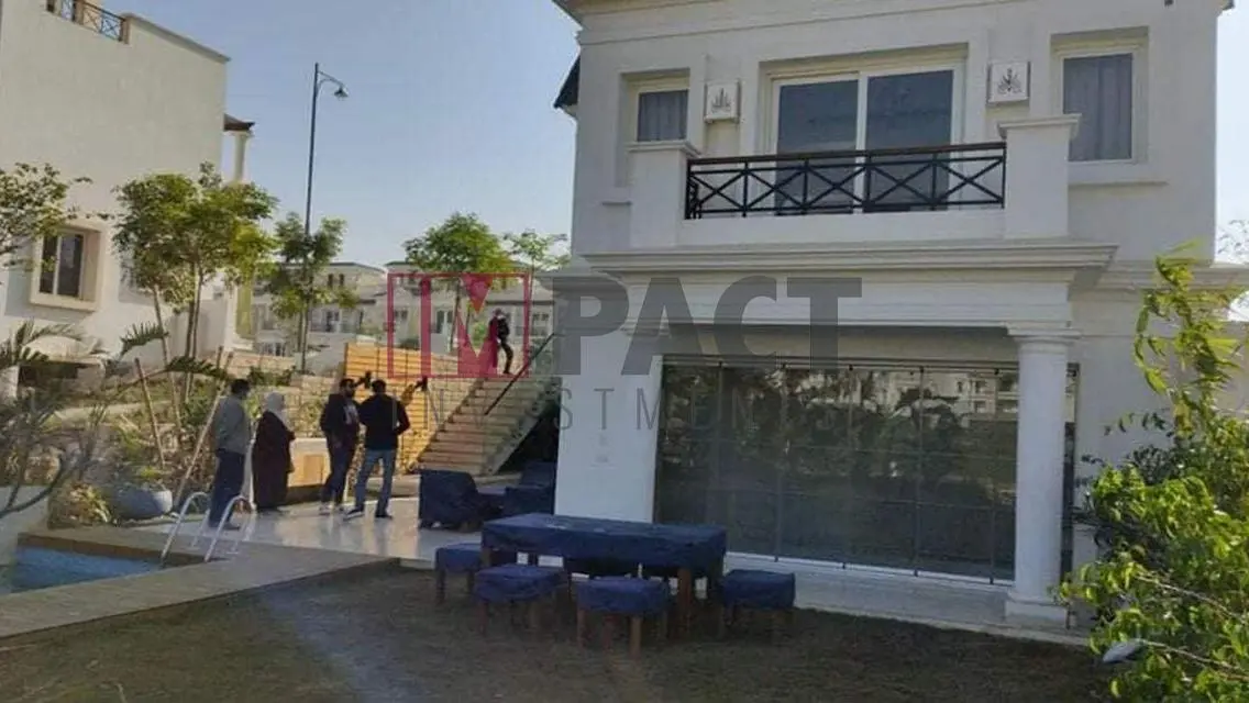 شقة للبيع فورى جاهزة عالمعاينة فى ماونتن فيو تجمع