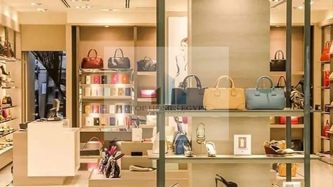 Shop for rent 312m a prime location on North 90th