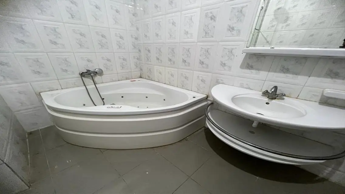 Luxury Apartment with Private Pool and All Amenities in the Heart of the City