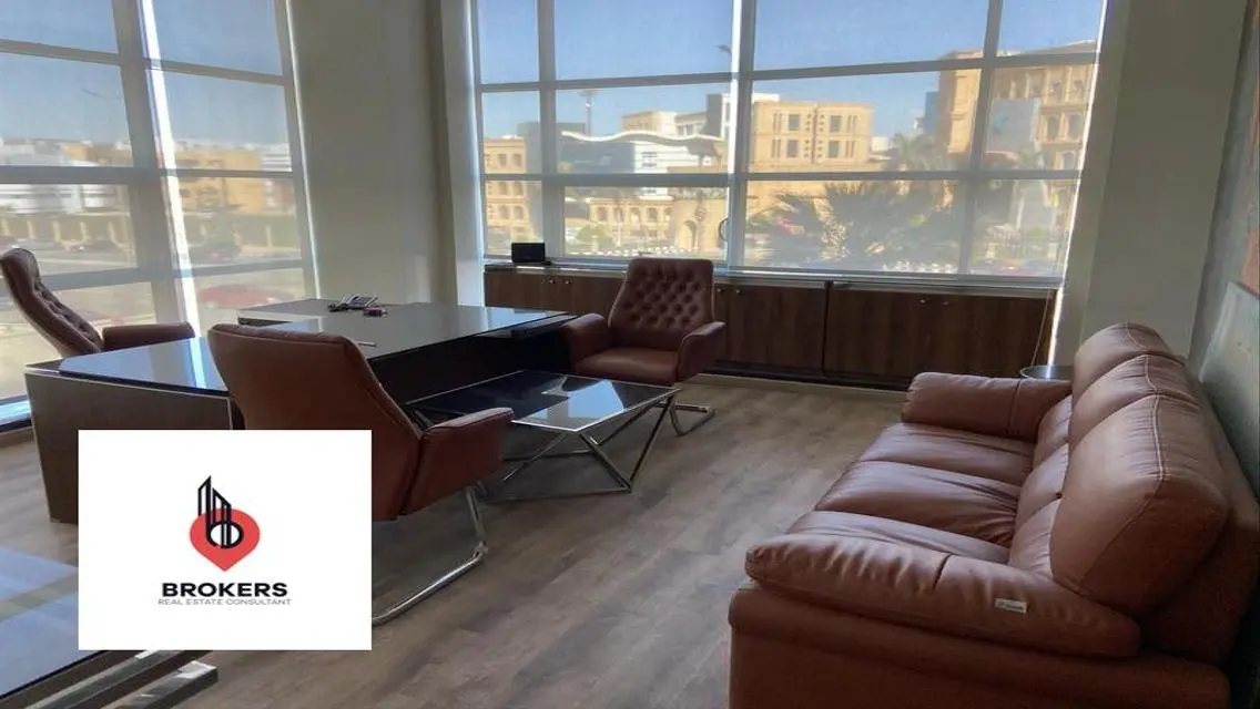 Office for rent in Top 90 Mall on Teseen Str