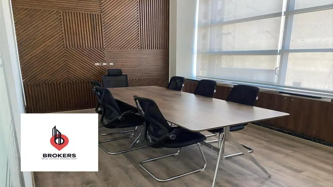Office for rent in Top 90 Mall on Teseen Str
