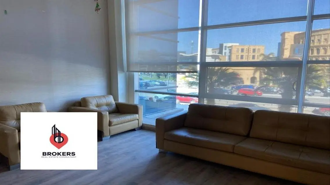Office for rent in Top 90 Mall on Teseen Str