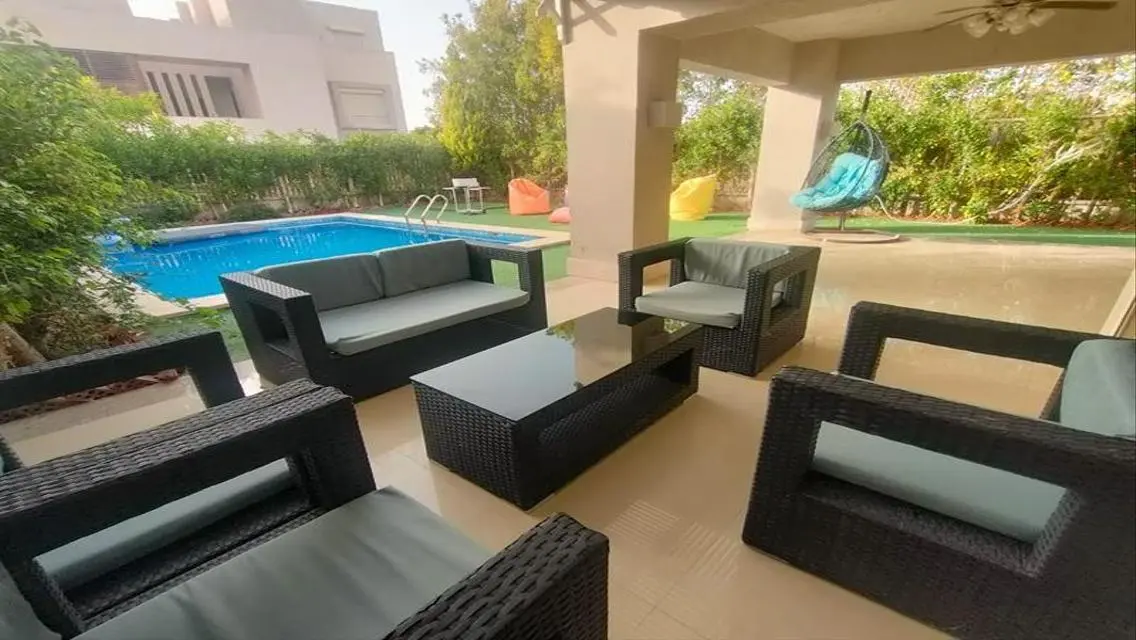 شاليه بحمام سباحه خاص فى هاسيندا باى للايجار