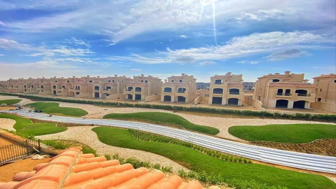 Twinhouse for sale next to Madinaty RTM