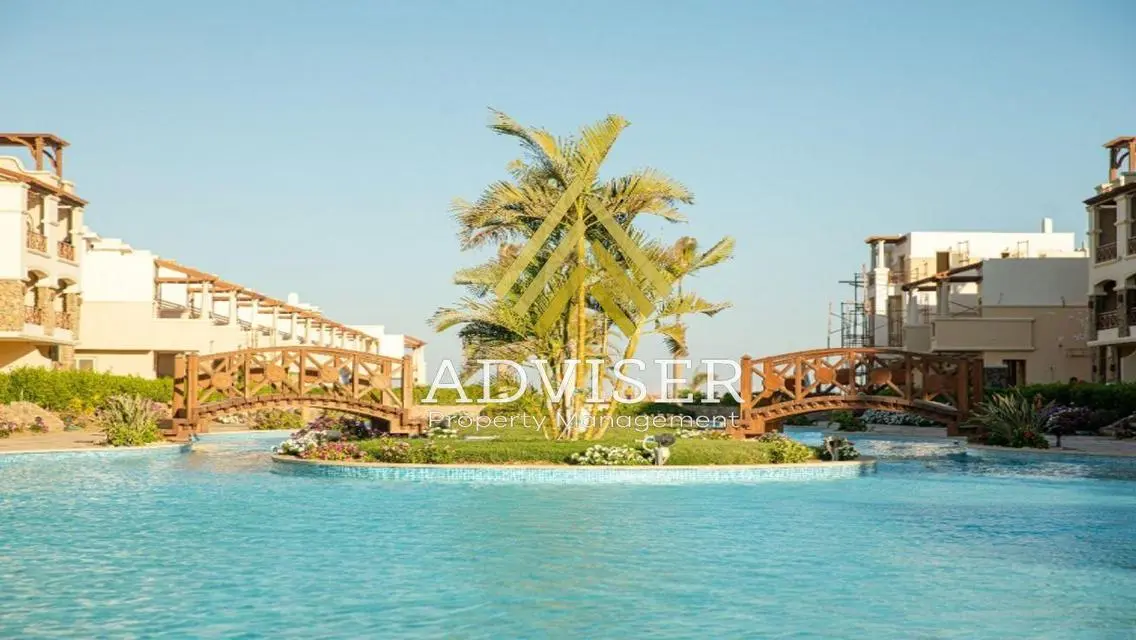 Pay 10% View On Reality Sea View Chalet Blue Blue