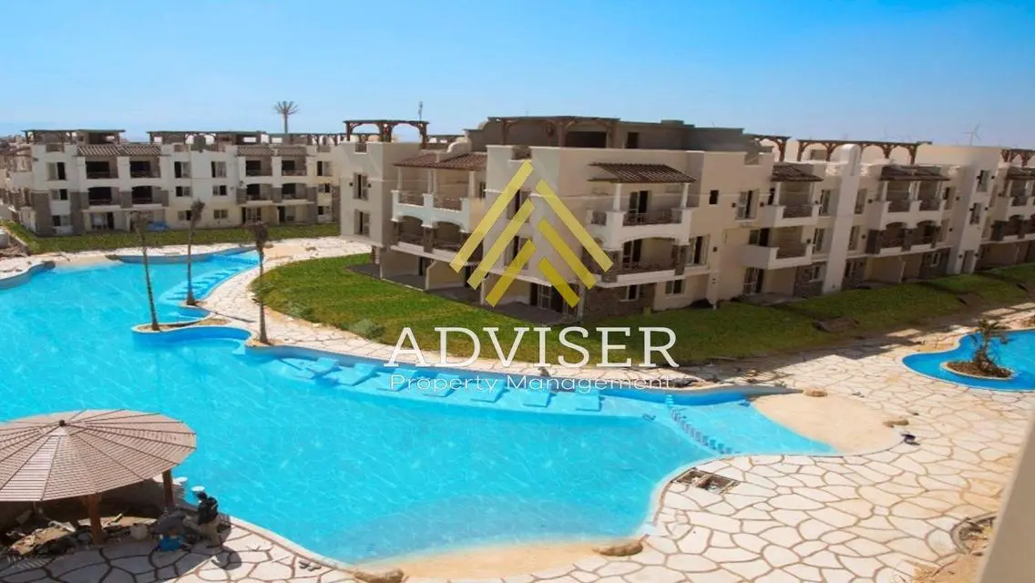 Pay 10% View On Reality Sea View Chalet Blue Blue