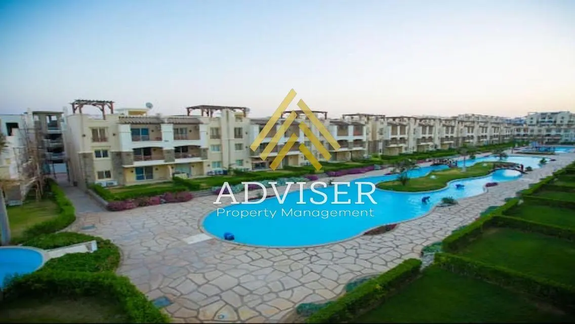 Pay 10% View On Reality Sea View Chalet Blue Blue