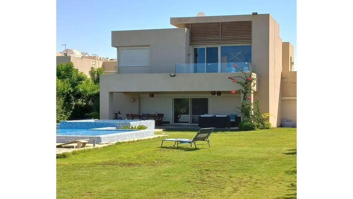 للبيع اكبر استاند اللون في هاسيندا باي بافضل سعر