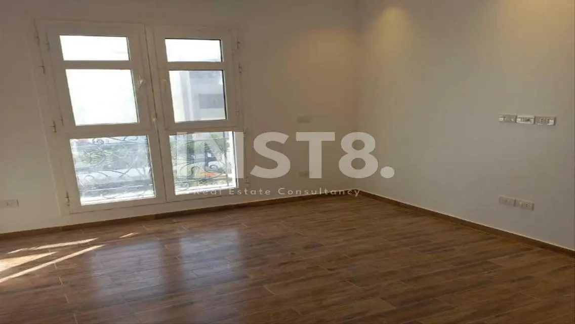 Luxe apartment for rent in Hyde park