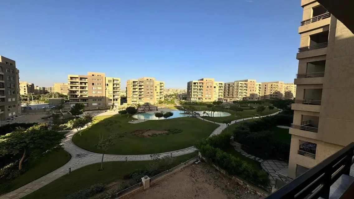 شقة للبيع بسعر مميز