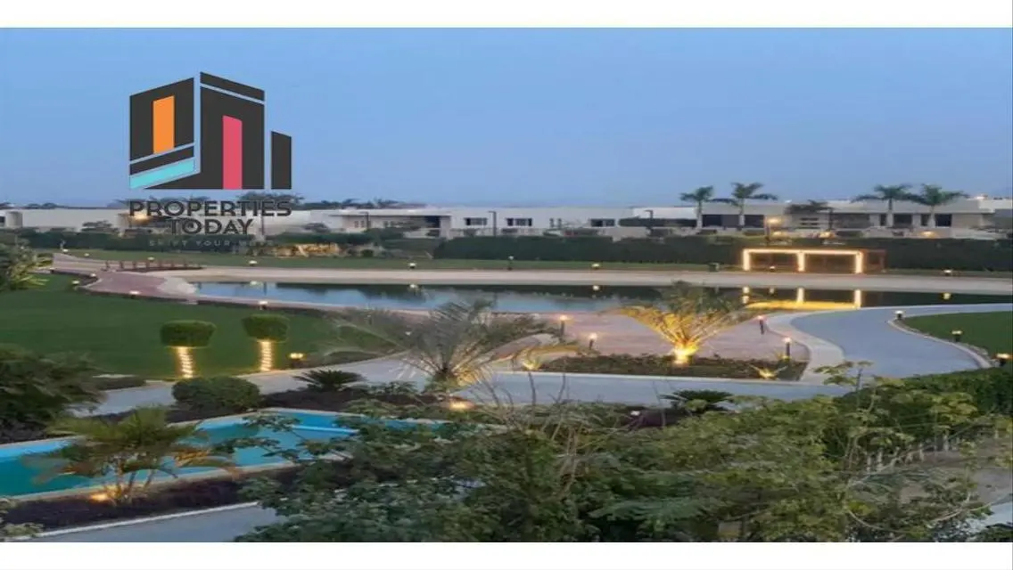 Family house with penthouse installments